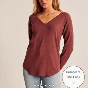 Abercrombie & Fitch Cozy Long Sleeve V-Neck Legging Tee
